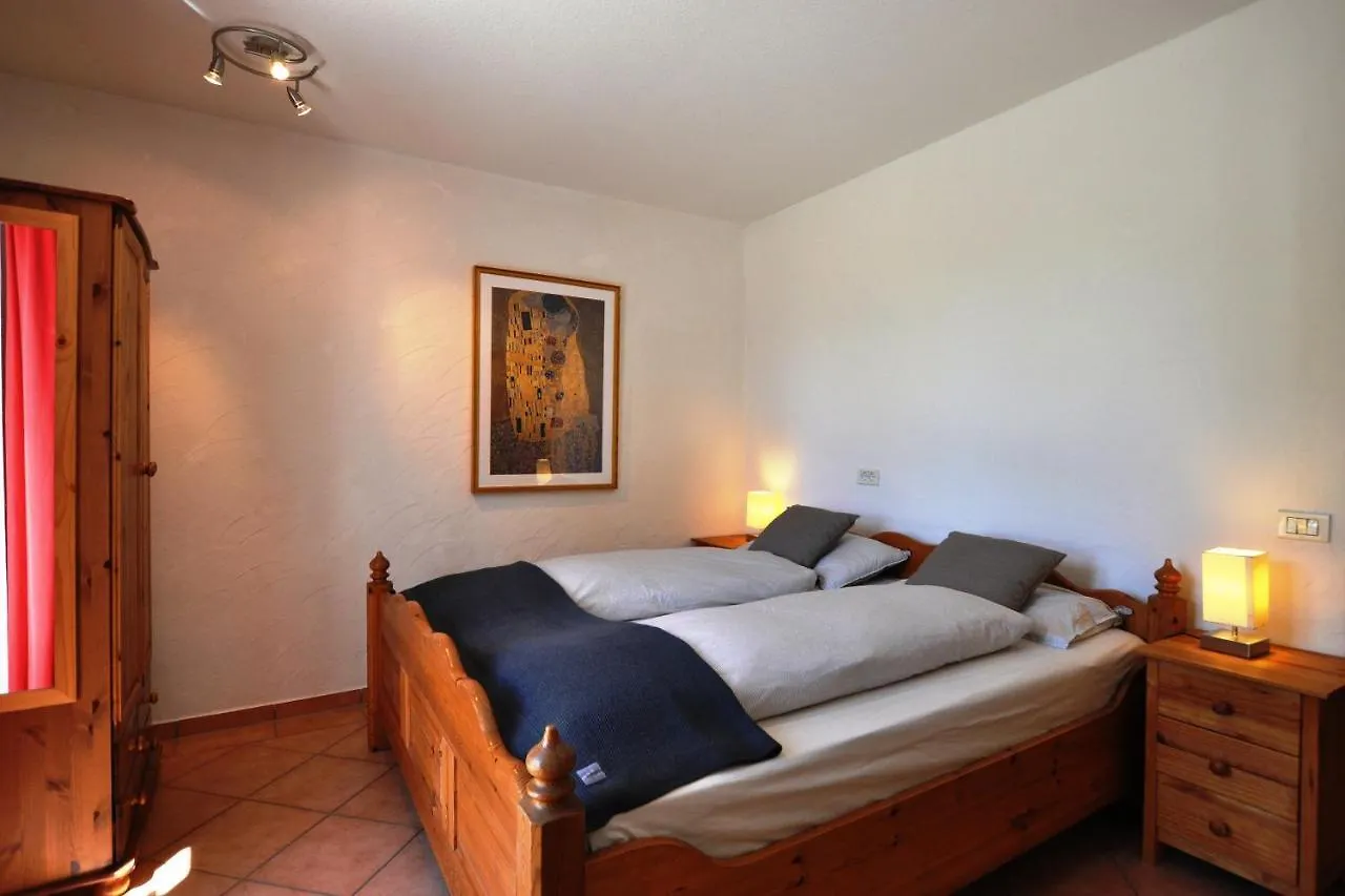 Casa Paradiso Tremosine 0*,