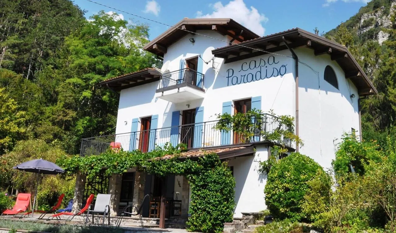 Casa Paradiso Tremosine 0*,